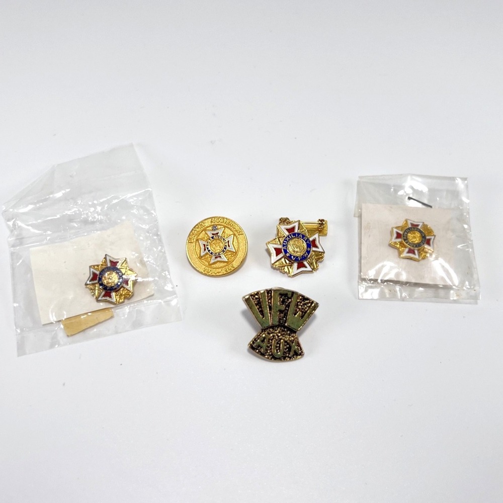 VFW Auxiliary Lapel Pin Lot –‎ Diamond Anniversary, President, Logo Pins-5 Total